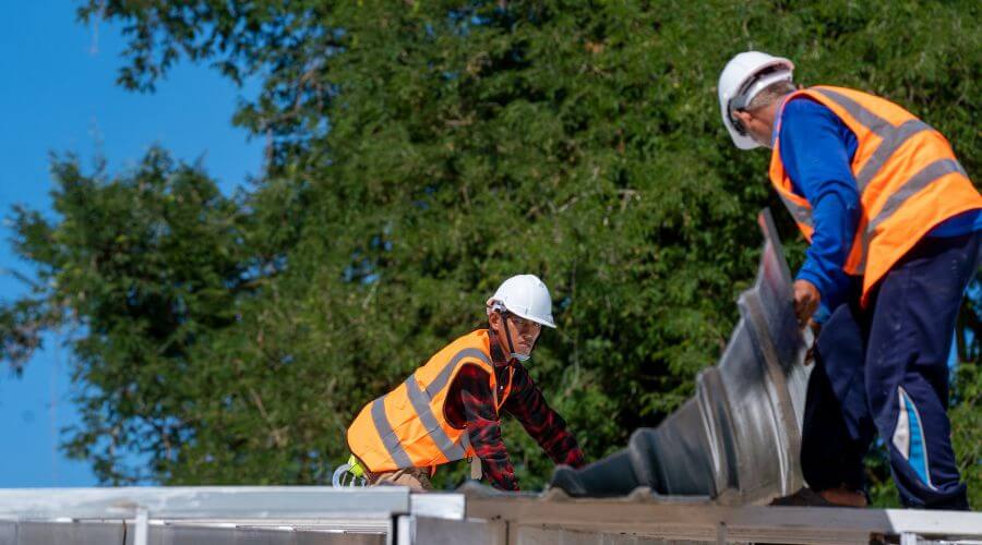 Professional residential roofers in Wenatchee, WA